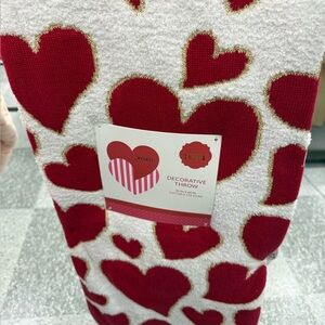 XOXO Red and White Heart Throw Blanket